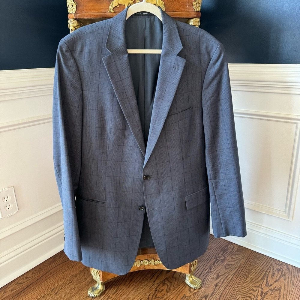 Hugo Boss USA Made Union 100%Virgin Wool Sport Coat Size 44L Gray Windowpane